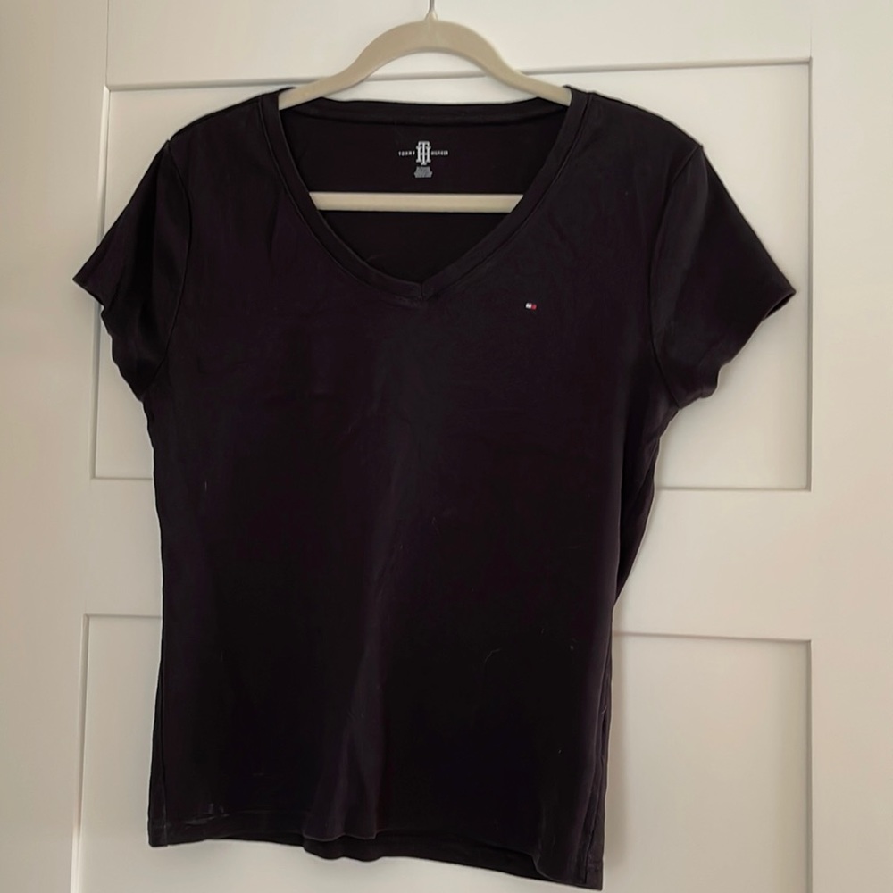 Tommy Hilfiger black v neck top sz XL